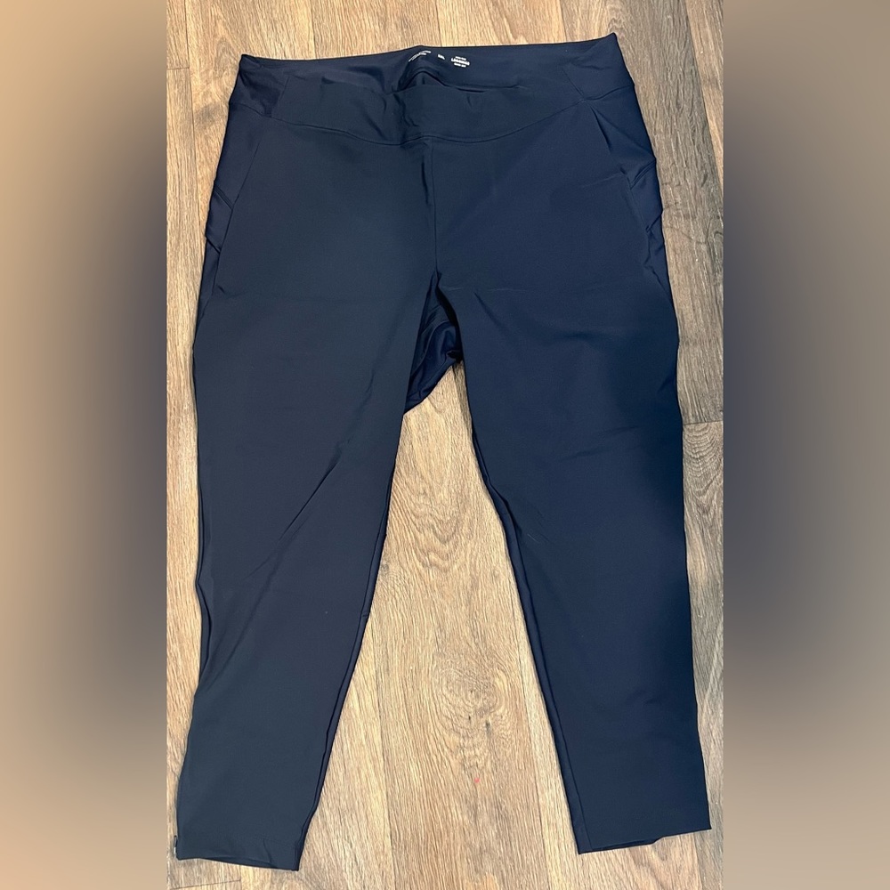 Old Navy Stretch Tech High Rise Leggings